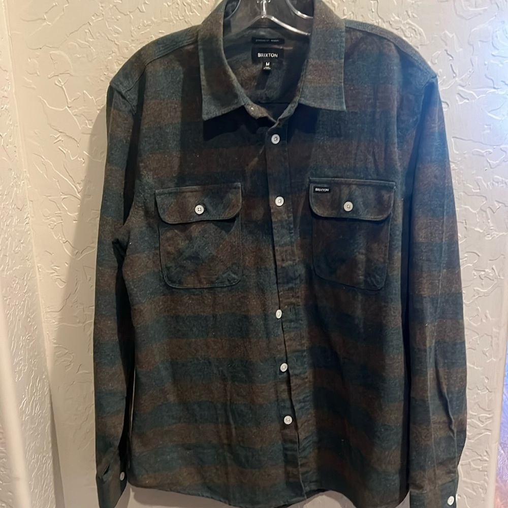 Brixton Bowery plaid shirt. Men’s Medium